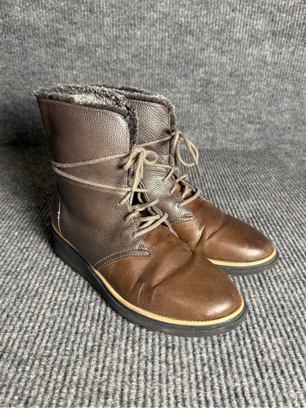 Clarks Collection Sharon Pearl Brown Leather Winter Boots Women’s Size 10